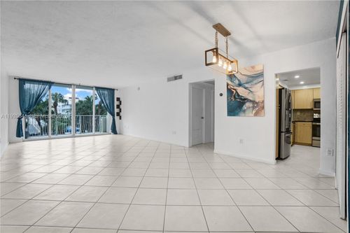 apt-2l-10350 W Bay Harbor Dr, Bay Harbor Islands, FL, 33154-1234 | Card Image