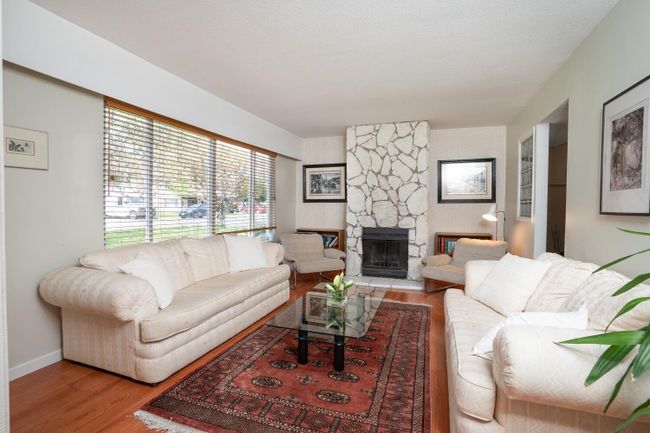 4486 61 Street, House other with 4 bedrooms, 2 bathrooms and 1 parking in Delta BC | Image 2
