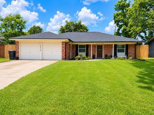 5210 Dawn Dr, Beaumont, TX, 77706-6810 | Card Image