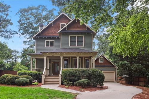 47 Oakridge Ave Se, Atlanta, GA, 30317-2943 | Card Image