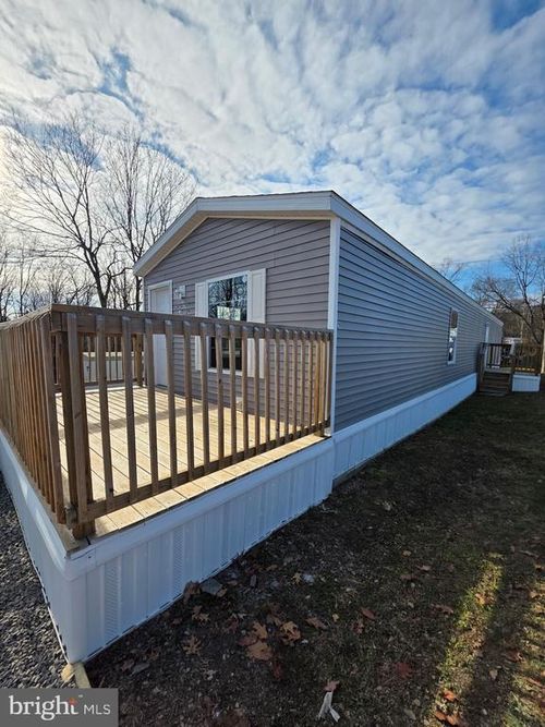 20 South Kenny Drive, RIDGELEY, WV, 26753 | Card Image