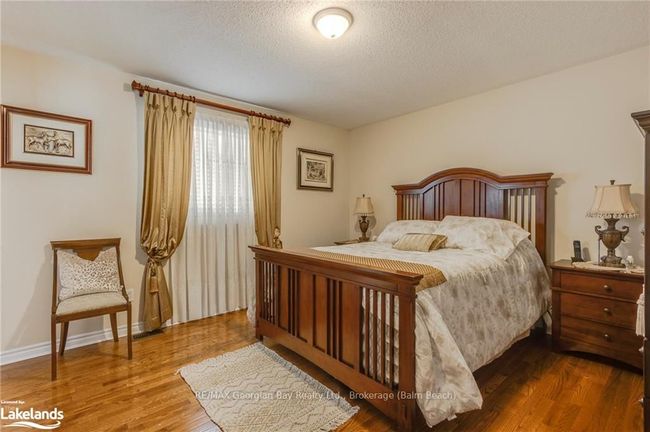 16 Asselin Dr, House other with 4 bedrooms, 1 bathrooms and 5 parking in Tiny ON | Image 18