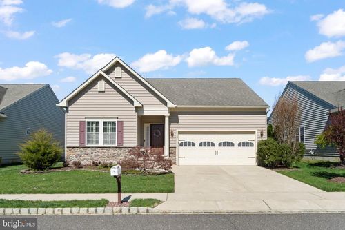 19 Josie Ln, ATCO, NJ, 08004-2827 | Card Image