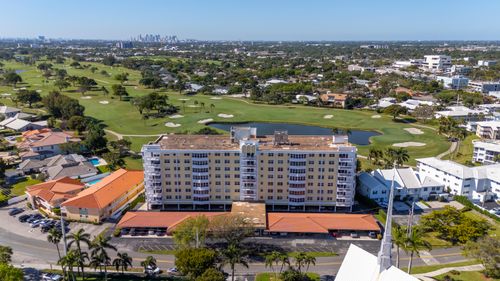 308-2500 Ne 48th Lane, Fort Lauderdale, FL, 33308 | Card Image