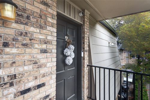 216-7931 Royal Ln, Dallas, TX, 75230-3744 | Card Image