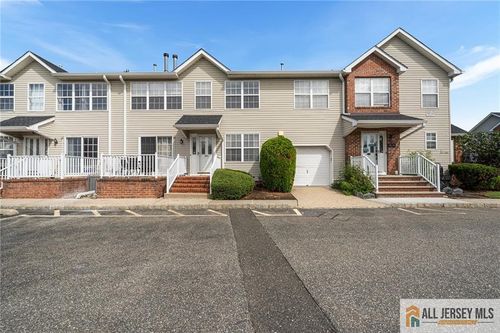 364 Bowler Ct, Piscataway, NJ, 08854-6648 | Card Image