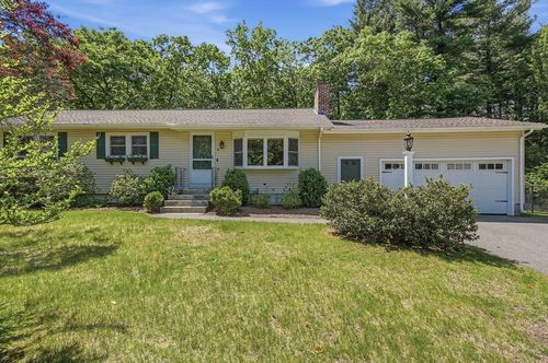 15 Kiberd Dr, North Chelmsford, MA, 01863-1623 | Card Image