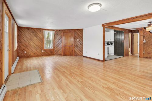 119 Prospect St, Naugatuck, CT, 06770-3038 | Card Image