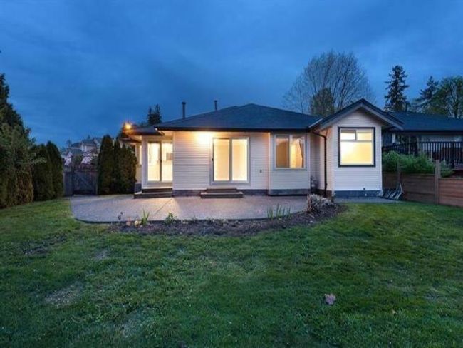 23529 Tamarack Lane, House other with 5 bedrooms, 3 bathrooms and 4 parking in Maple Ridge BC | Image 22