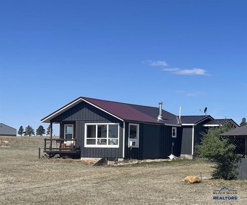 27926 Lariat Cir, Hot Springs, SD, 57747-7385 | Card Image