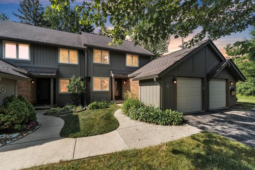 44877 Erin Dr, Plymouth, MI, 48170-3808 | Card Image