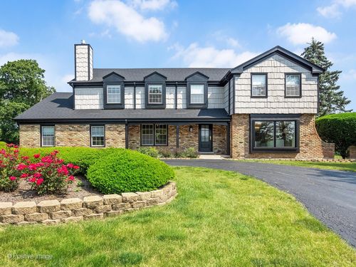 8 Wyndham Ct, Oak Brook, IL, 60523-1620 | Card Image