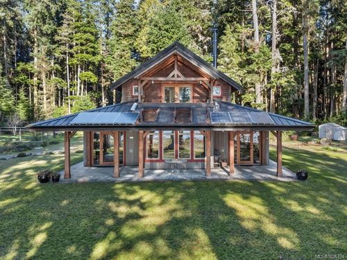 101 Mitchell Bay Rd, Mt Waddington, BC, V0N3E0 | Card Image