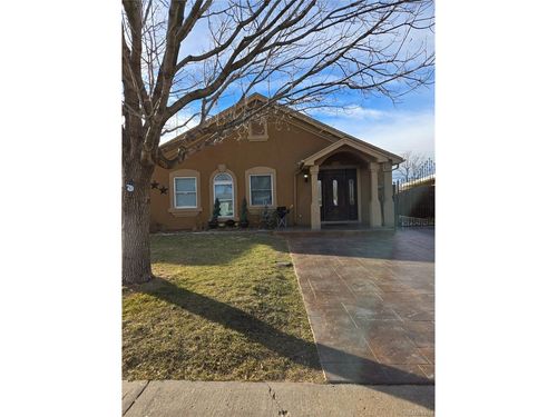 633 S Stuart St, Denver, CO, 80219-2428 | Card Image