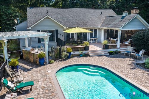 959 Robins Point Ave, Deltaville, VA, 23043-2138 | Card Image