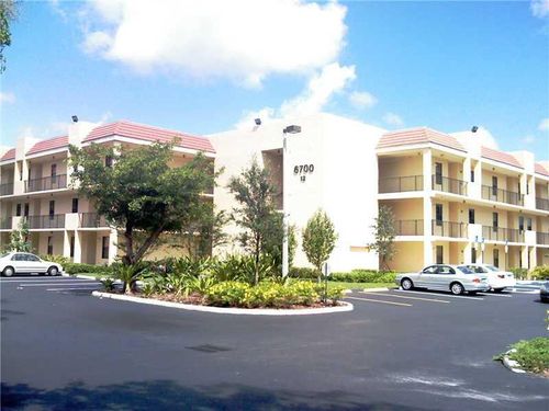6729-6729 Coral Lake Drive, Margate, FL, 33063 | Card Image