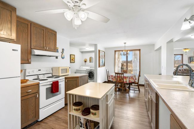320 E Butternut Ave, House other with 3 bedrooms, 3 bathrooms and null parking in Luck WI | Image 20