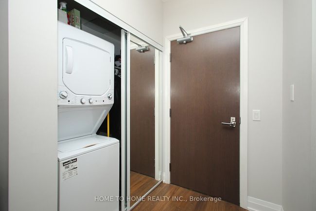 512 - 85 N Park Rd, Condo with 3 bedrooms, 2 bathrooms and 1 parking in Vaughan ON | Image 16