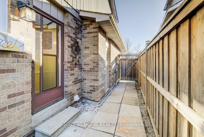 34 Langston Dr, House attached with 5 bedrooms, 3 bathrooms and 2 parking in Brampton ON | Image 37