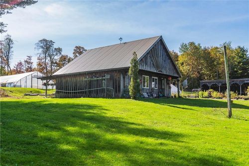 3195 State Route 52, White Sulphur Springs, NY, 12787-5418 | Card Image