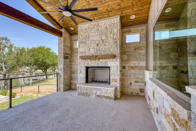 208 E Lakeshore Dr, House other with 4 bedrooms, 5 bathrooms and null parking in Sunrise Beach TX | Image 26