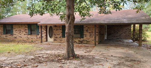 121 Rogers Smith Rd, Lucedale, MS, 39452-3639 | Card Image