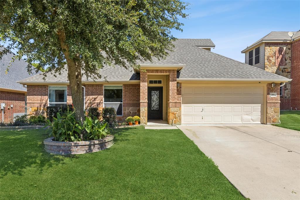 Peach Ln, Burleson, TX 76028