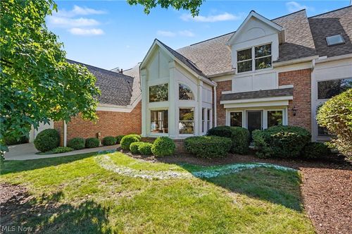 3644 Sparrow Pond Cir, Akron, OH, 44333-1770 | Card Image
