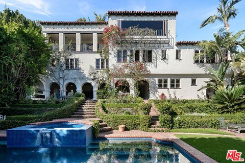7464 Hillside Ave, Los Angeles, CA, 90046-2229 | Card Image
