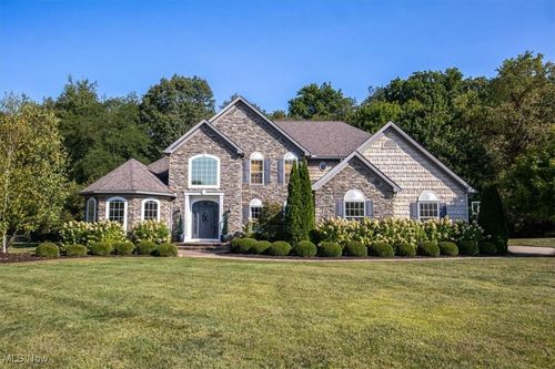 4679 Paxton Rd, Copley, OH, 44321-1863 | Card Image