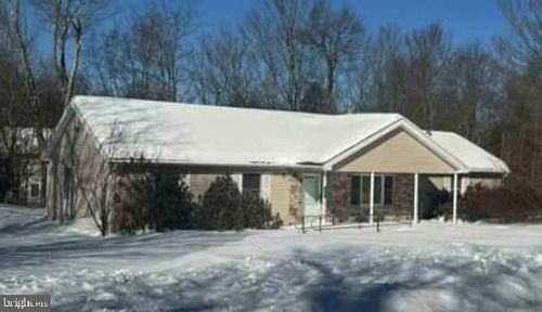115 Blackfoot Ln, Tobyhanna, PA, 18466-7979 | Card Image