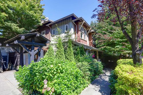 137-15 6th Ave, New Westminster, BC, V3L1T1 | Card Image