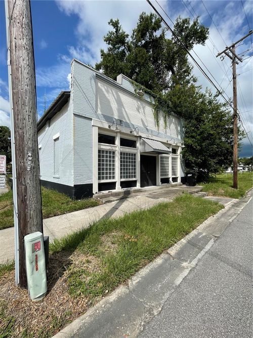 55 Guerrant St, Umatilla, FL, 32784-8688 | Card Image