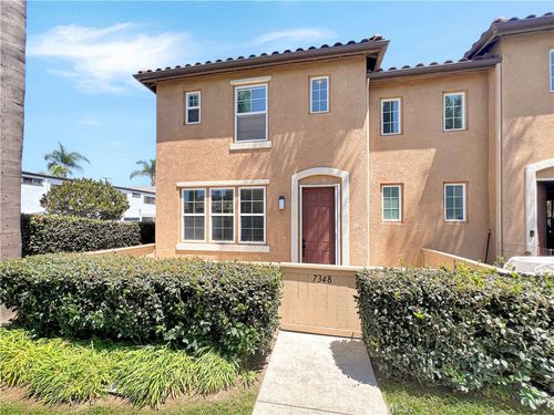 7348 Berry Ct, Huntington Beach, CA, 92648-6272 | Card Image