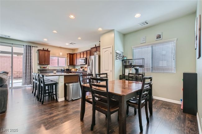 8295 Nebula Cloud Ave, House other with 4 bedrooms, 3 bathrooms and null parking in Las Vegas NV | Image 8