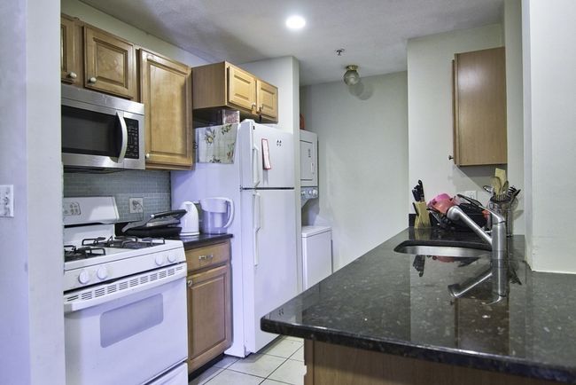 APT-210 - 39 Broadway, Condo with 2 bedrooms, 4 bathrooms and 1 parking in Malden MA | Image 8