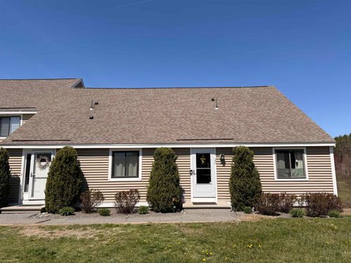 20 Pendleton Lane, Londonderry, NH, 03053 | Card Image