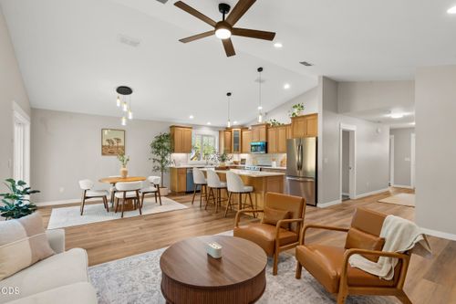 1107 Cascade Dr, Cave Junction, OR, 97523 | Card Image