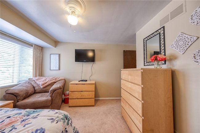 92 Locust Ct, Condo with 3 bedrooms, 2 bathrooms and 1 parking in Pittsburgh PA | Image 14