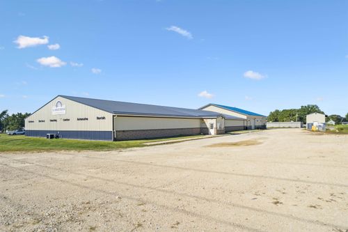 829 1st Ave Se, Oelwein, IA, 50662-3005 | Card Image