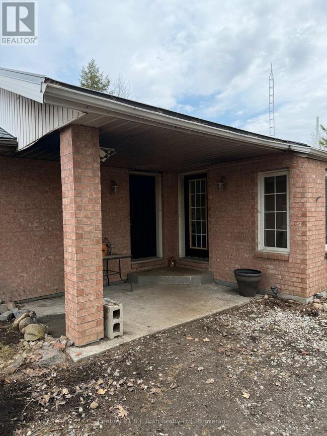 1087 Merkley Rd, House other with 2 bedrooms, 3 bathrooms and 10 parking in Gravenhurst ON | Image 4