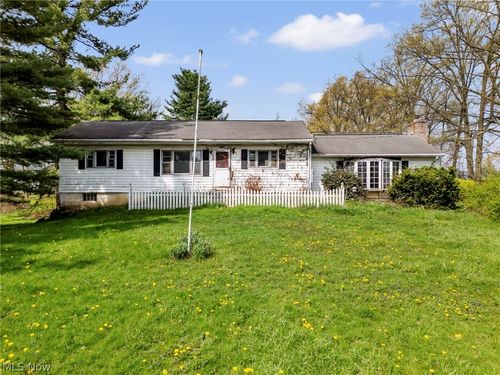 11829 Marlboro Avenue, Alliance, OH, 44601 | Card Image