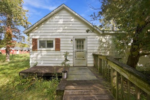 9245 Cedar Lake Road, Putnam Township, MI, 48169 | Card Image