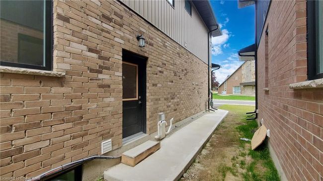 145 Ballantyne Ave, House other with 5 bedrooms, 5 bathrooms and 6 parking in Cambridge ON | Image 33