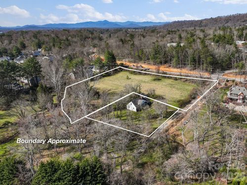 99999 New Haw Creek Rd, Asheville, NC, 28805 | Card Image