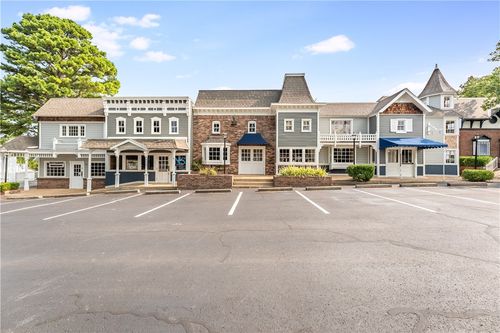 Village Circle Village Cir, Eureka Springs, AR, 72632 | Card Image