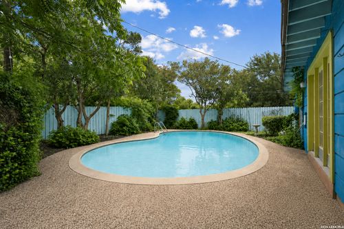 123 Westchester Dr, San Antonio, TX, 78217-5728 | Card Image