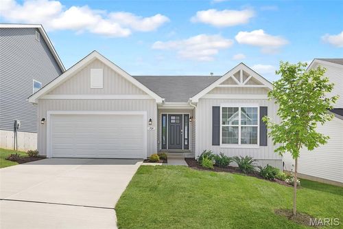 704 Celebration Ct, Foristell, MO, 63348-1317 | Card Image