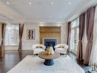 504 Broadway Ave, House other with 4 bedrooms, 5 bathrooms and 6 parking in East York ON | Image 3