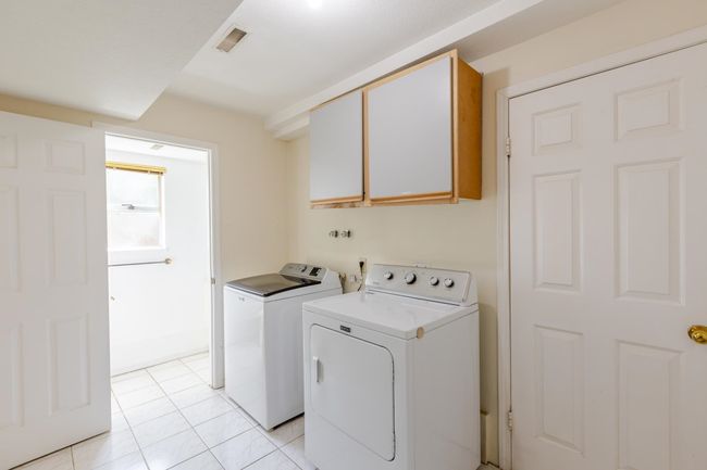 1015 163 St, House other with 3 bedrooms, 3 bathrooms and 6 parking in Surrey BC | Image 14